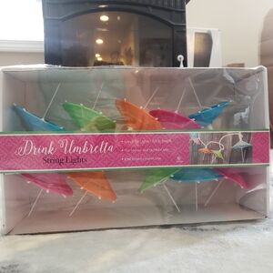 Deli Fun Colorful Drink Umbrella String Lights 10 Lights Nwt